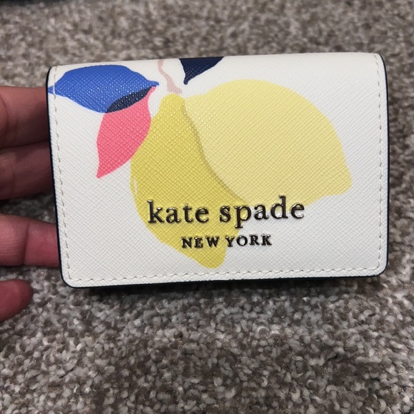 NWT Kate Spade Lemon Zest Dome Bag with Matching Micro Trifold Wallet - Picture 6 of 10